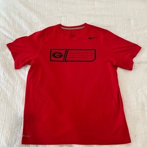 Nike Men's Red Dri-FIT Graphic Tee Georgia Bulldogs